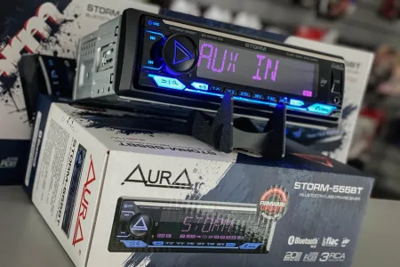 НОВИНКИ от AURA Бюджетные магнитолы "STORM" с Bluetooth, 3 парами RCA, USB, AUX и RGB подсветкой: