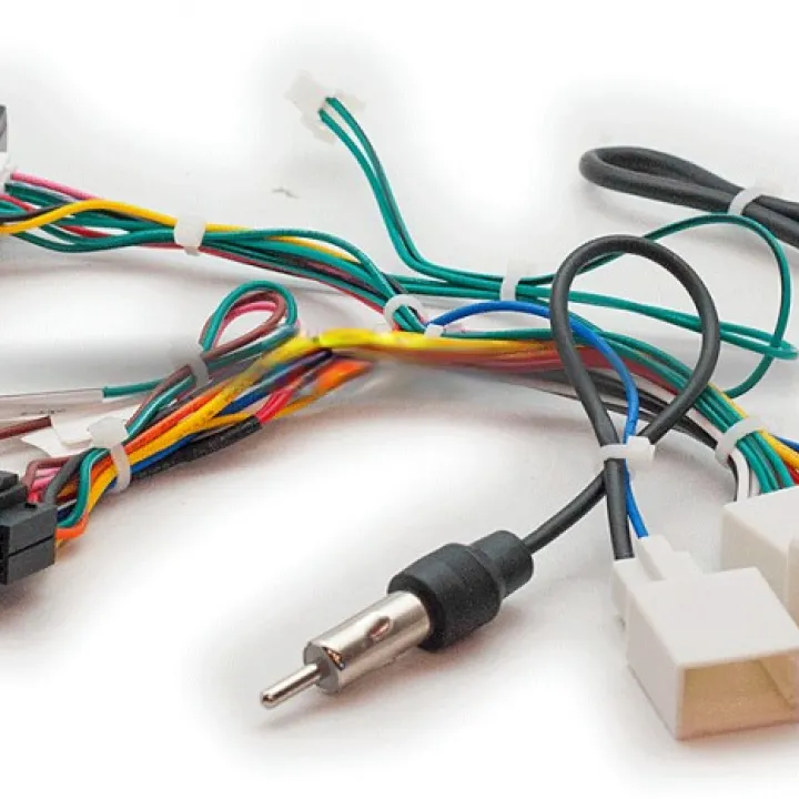 Carav 16-067 разъем 16-pin Toyota 2003-2013 выборочн. модели (Питание + Динамики + Антенна + Руль + USB + RCA + CANBUS) в Тольятти